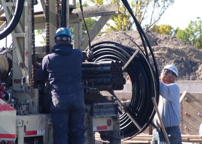 Installing a 300' 1" heat exchange loop for a geothermal commercial application